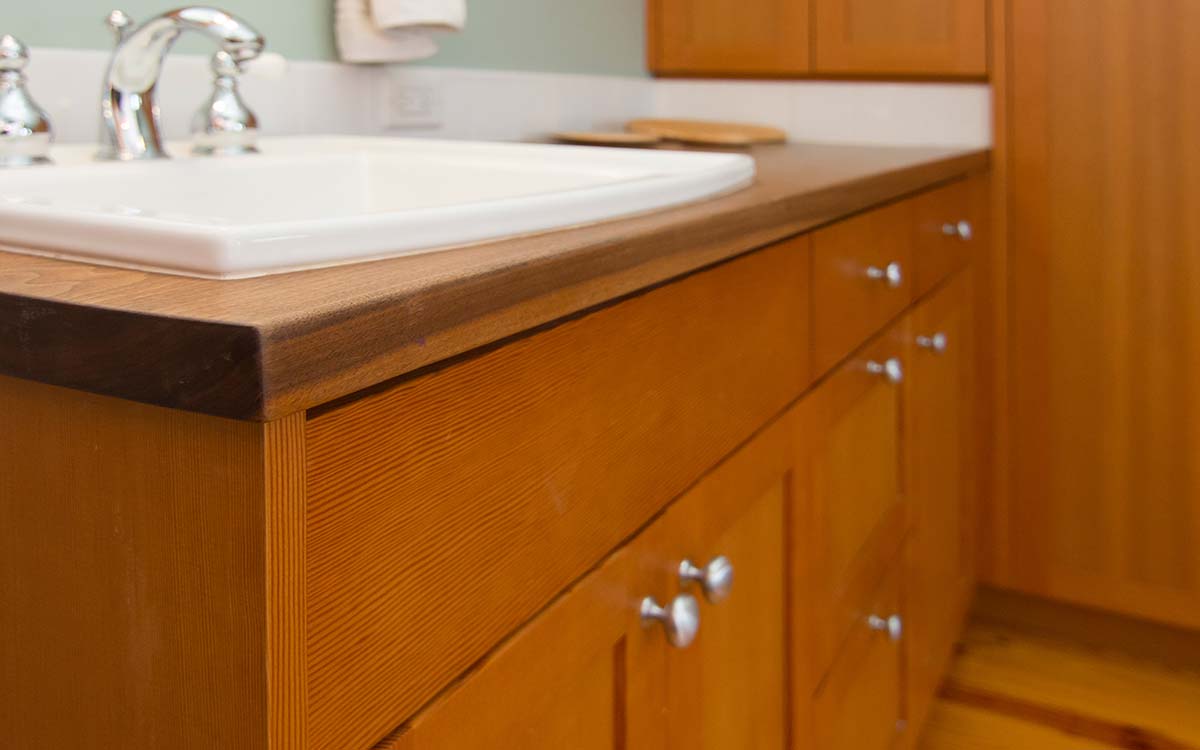 Classic Kitchen Cabinets Crafstman Kitchen Cabinets Makers